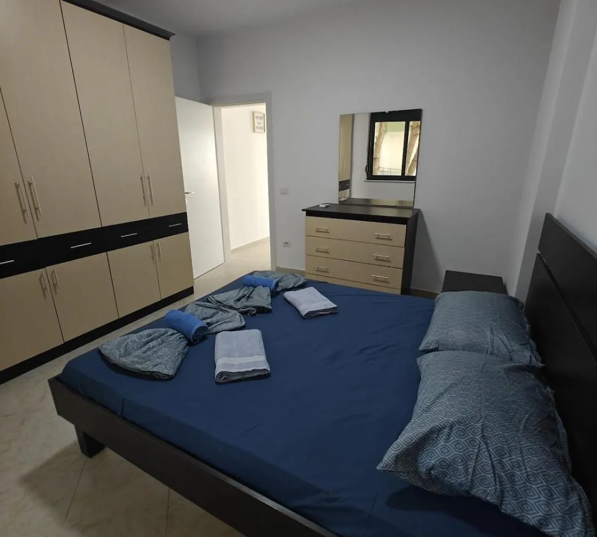 Adam Apartment With Swimming Pool Golem